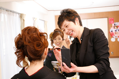 �������q����